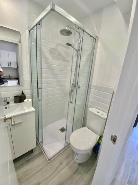 Estudio Nuevo Y Con Piscina Benalmádena Zewnętrze zdjęcie